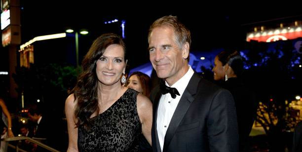 Actors Scott Bakula (R) and Krista Neumann attend the Governor's Ball during the 65th Primetime Emmy Awards at the Nokia Theater LA Live on September 22, 2013 in Los Angeles, California. 