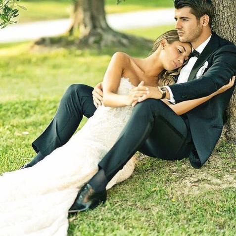 Alice Campero and her husband Alvaro Morata on their wedding day