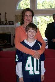 Charlie McDowell's early years with his mother 