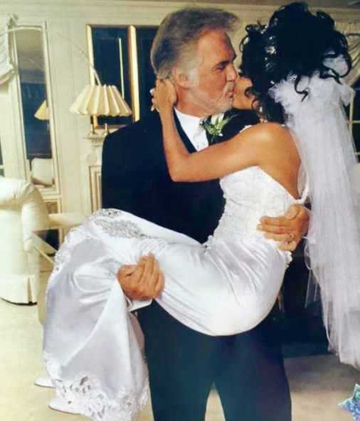 Wanda Miller and late husband in wedding dress
