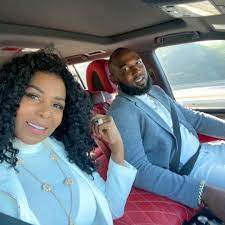 Genesis Guzman and her husband Marcell Ozuna in the car