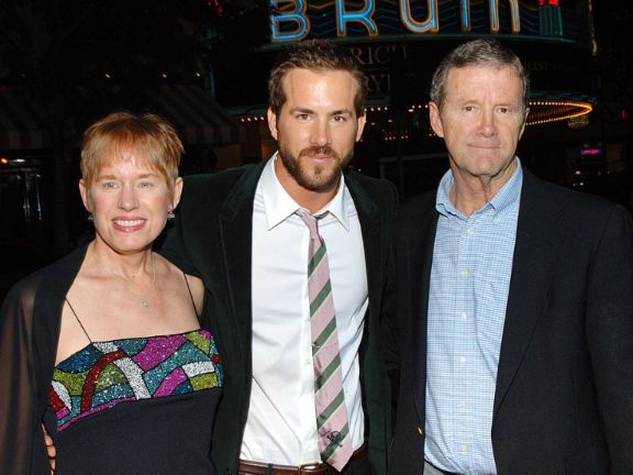 Ryan Reynolds and his parents