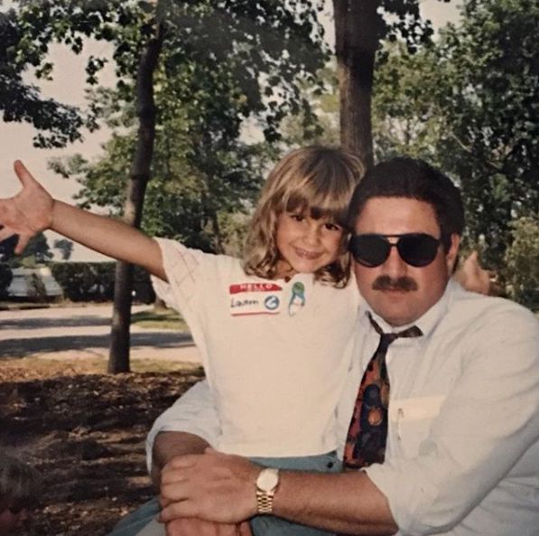 Lauren Pisciotta with her father in her childhood photo