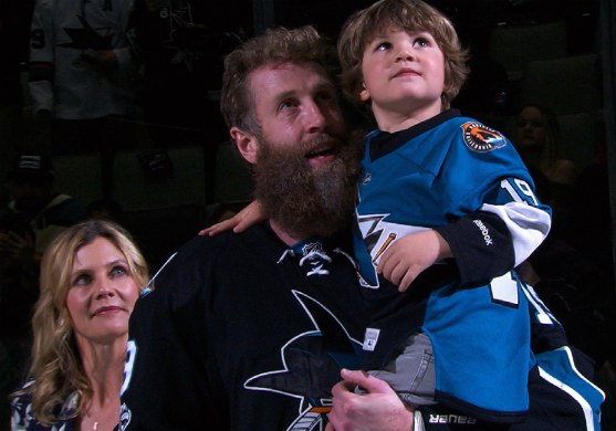 Tabea Pfendsack with her husband Joe Thornton and son River
