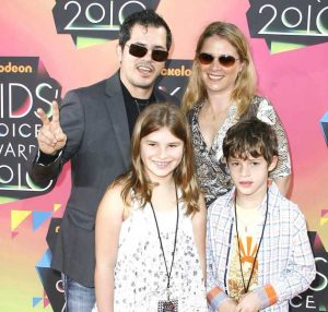 Justine Maurer with her husband John Leguizamo and two children