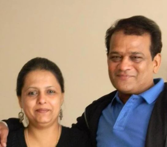 Vidyadhar Joshi and his wife