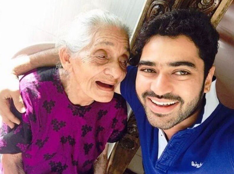 Shine Shetty with his old grandmother