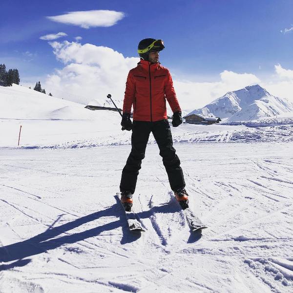 Veer Phariya Skiing