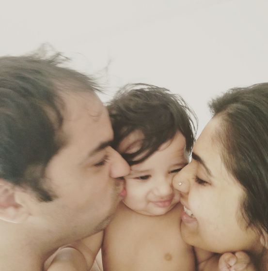 Varun Alagh with his wife and son