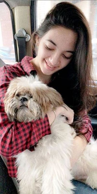 Siya Kakkar and her pet dog
