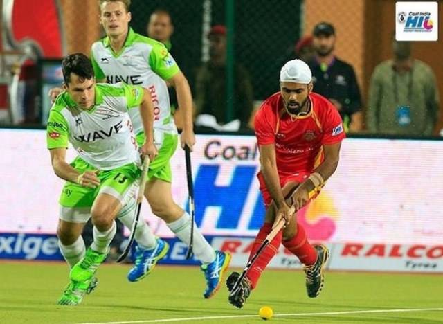 Simranjeet during the Hockey Indian League (HIL) 2017