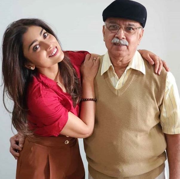 Shria Saran and her father