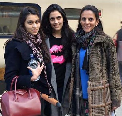 Shloka Mehta with her mother and sister