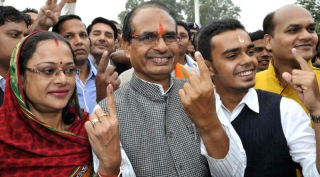 Shivraj Singh Chouhan with his family after voting in 2013