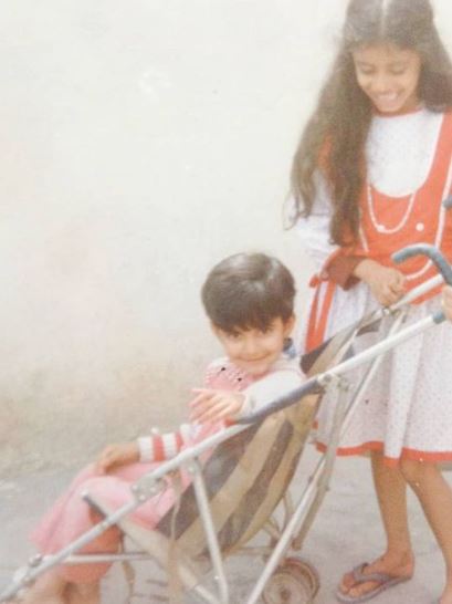 Shivjyoti with her brother in childhood