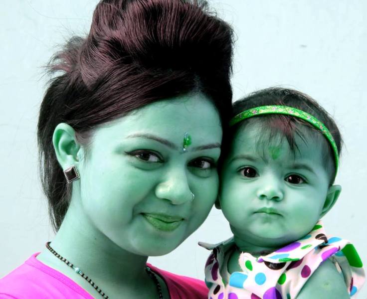 Shivani Bhatia and her daughter