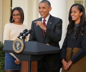 Barack Obama and his daughters