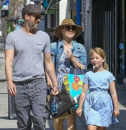 Amy Adams with her husband and daughter