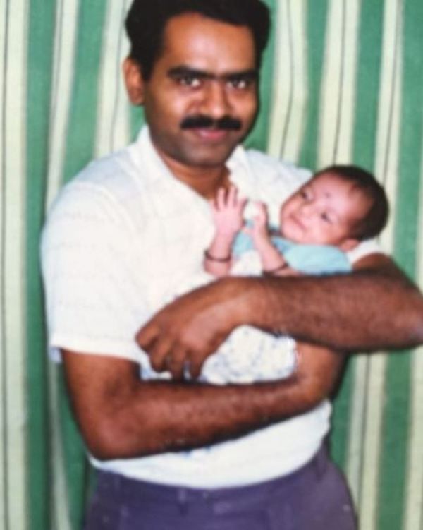 Childhood photo of Khushboo Upadhyay with her father