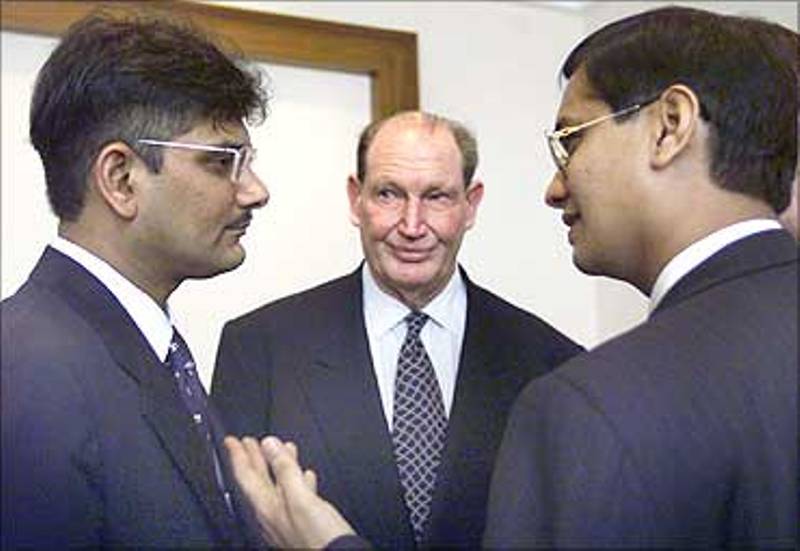 Ketan Parekh with Vinay Maloo and Kerry Packer