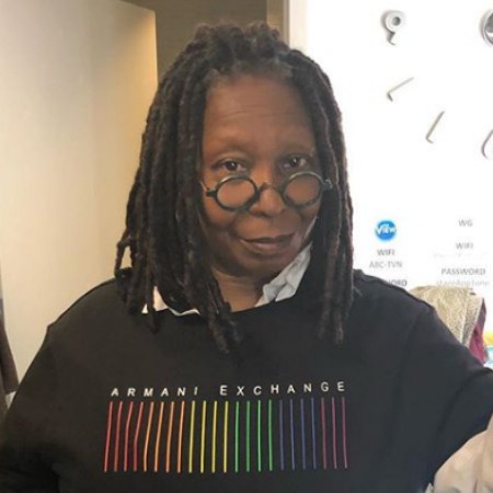 Is Whoopi Goldberg still alive?Her net worth 2022, daughter and husband