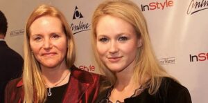 Jewel Kilcher and her mother