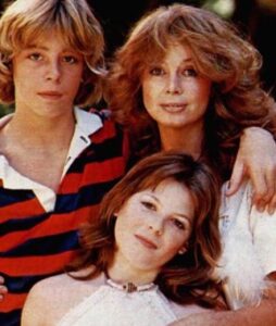 Leifgarrett with his mother and sister