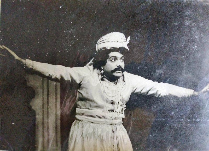Old photos of Aanjjan Srivastav
