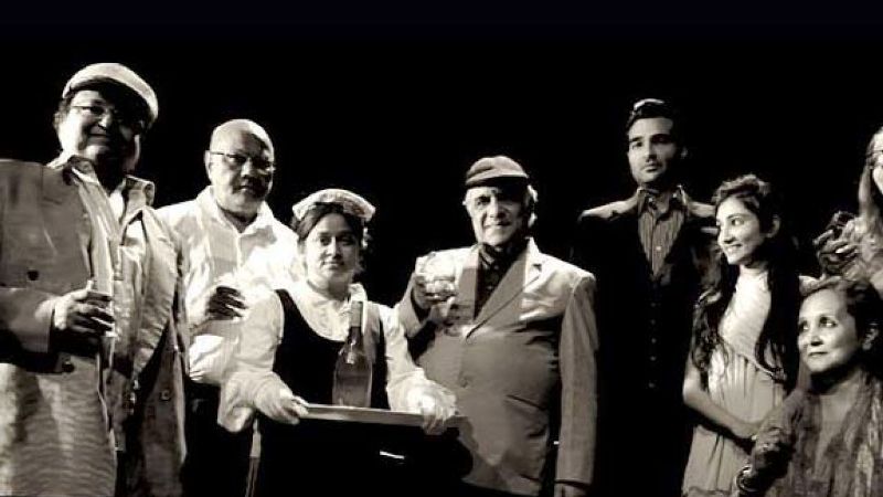 Aanjjan Srivastav with IPTA Actors